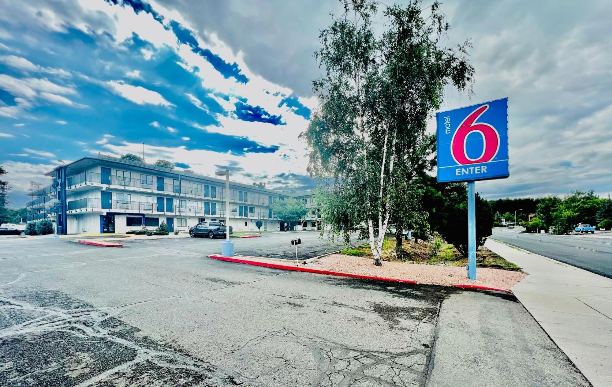 Motel 6-Flagstaff, Az - West - Woodland Village Екстериор снимка